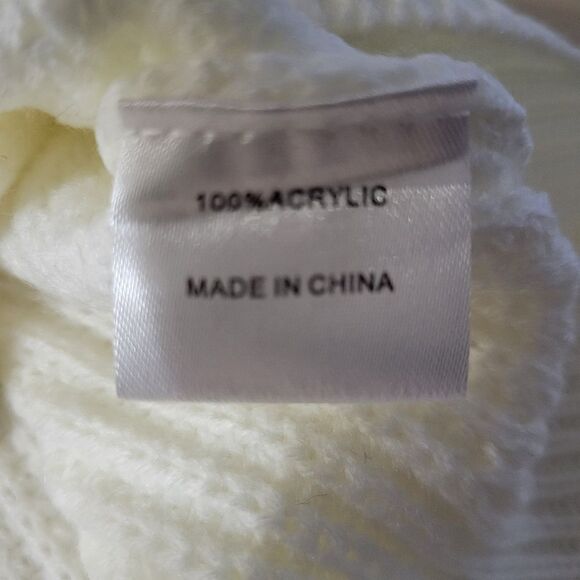 Mirol Women's Ivory Openwork V-Neck Long Sleeve Sweater - Picture 14 of 16